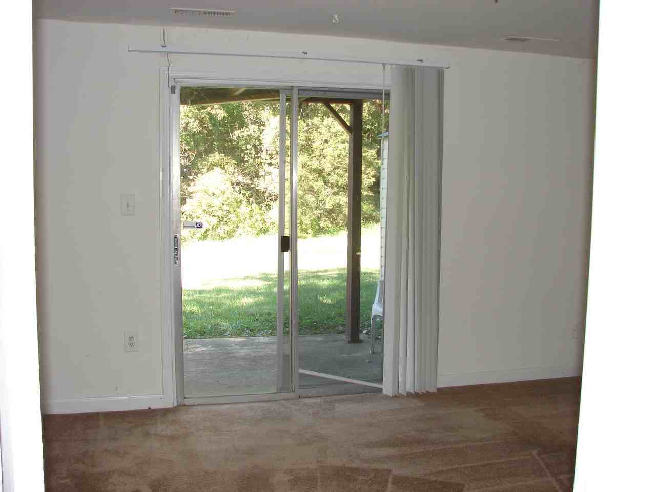 1748 1750 ELBERT DR - Photo 4 of 15