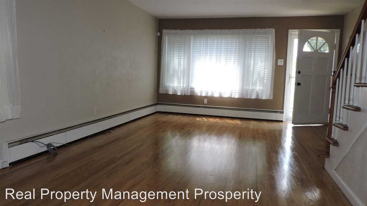 687 Mansion St - Photo 3 of 13