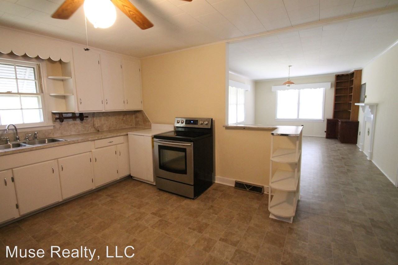 865 Mitchell Rd - Photo 3 of 14