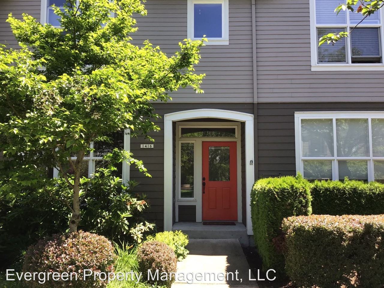 1416 NE Market Dr - Photo 2 of 22