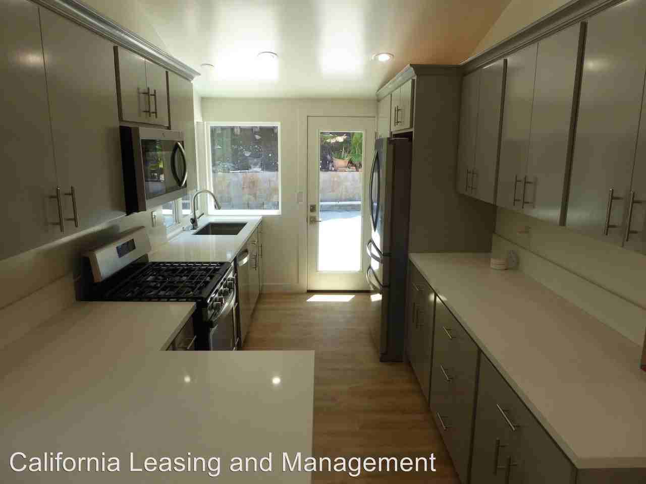 28106 Tambora Dr - Photo 3 of 14