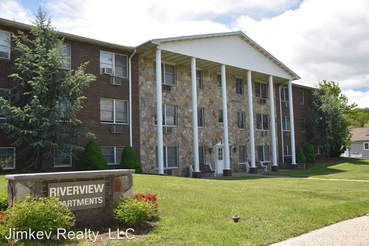 37 East Main Street - Photo 3 of 29