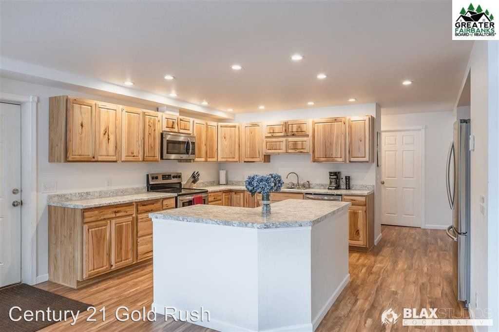 1069 Smallwood Trail - Photo 3 of 24