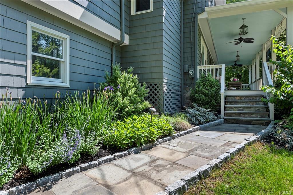 341 Pine Brook Rd - Photo 3 of 24