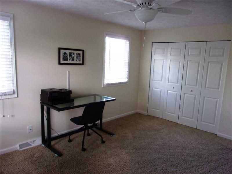 2356 Westgate Dr - Photo 3 of 22