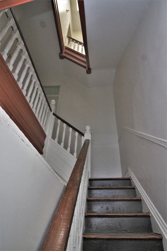 1511 Bolton Street #2 - Photo 3 of 33