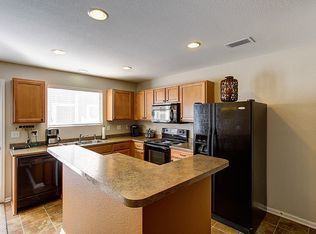 19053 E 58th Ave - Photo 3 of 12