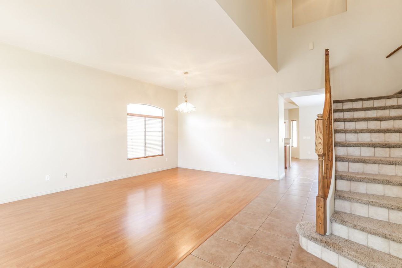 16767 W Weymouth Rd - Photo 2 of 18