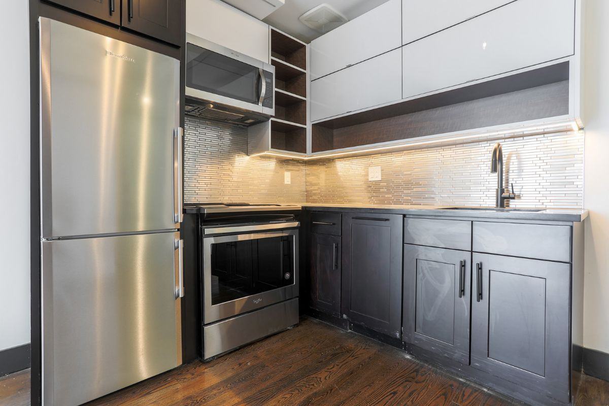 412 Herkimer St #5E - Photo 6 of 7