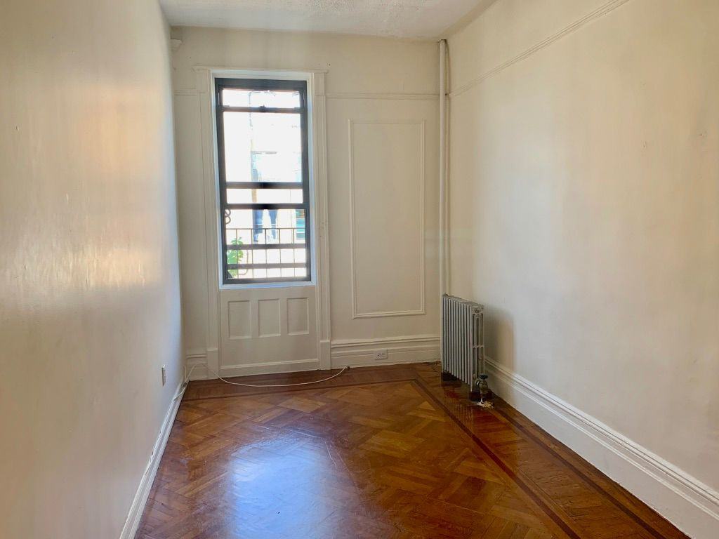 618 Marlborough Rd #4B - Photo 3 of 8