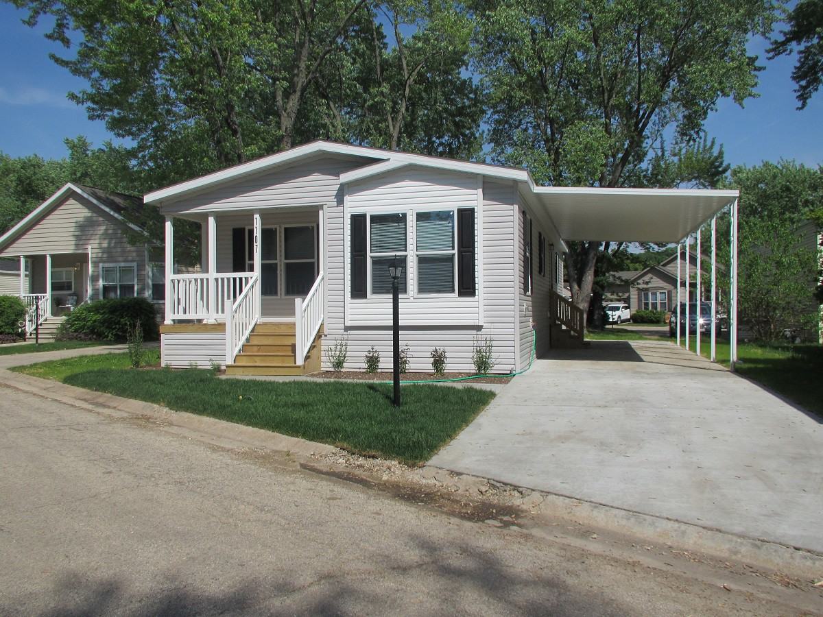 1107 Candlewood Rd - 55+ Age Qualified Community - Photo 3 of 23
