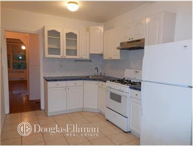 8626 Bay 16th St 2 - Photo 3 of 6