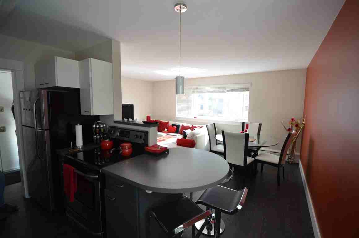 Hargrave Place Apartments for Rent 45 & 45 Hargrave Street, Winnipeg