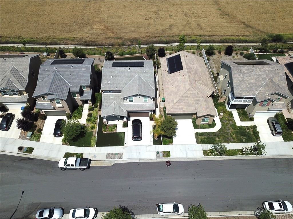 37749 Fiesta Flower St - Photo 2 of 26