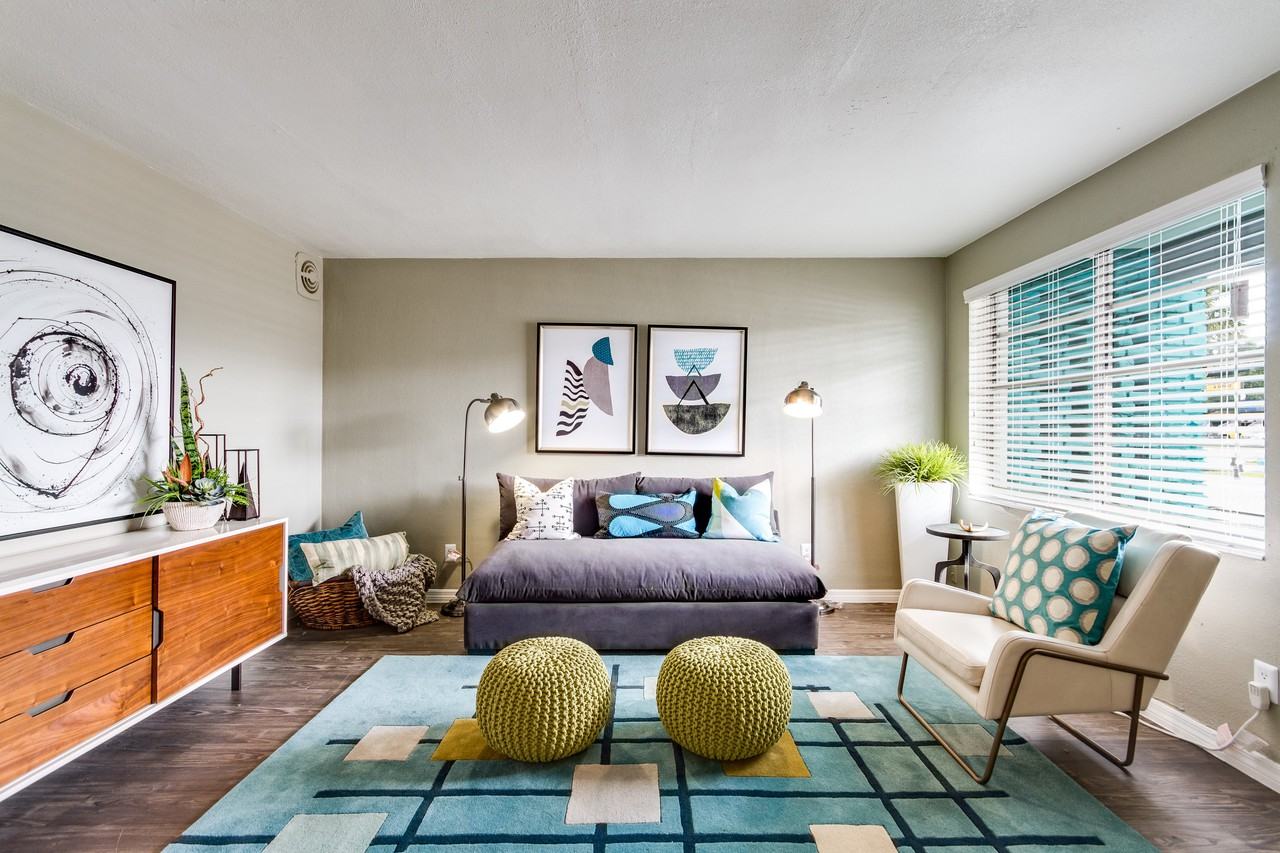 Stardust - Photo 3 of 8