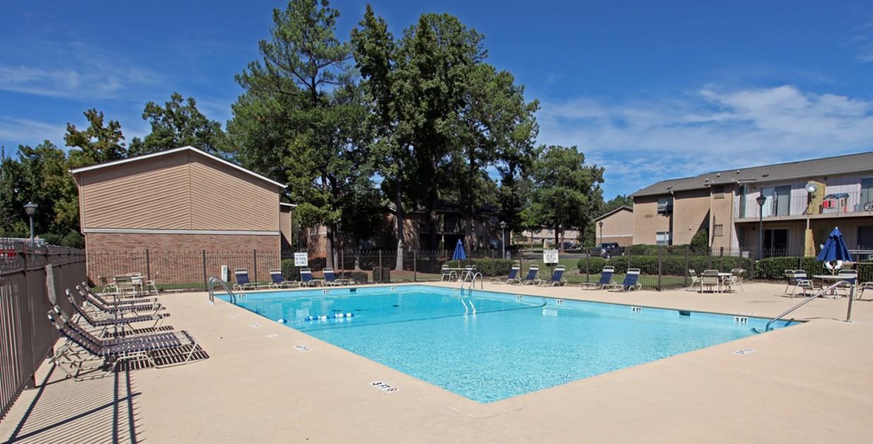 KRC Foxfire - Photo 2 of 14