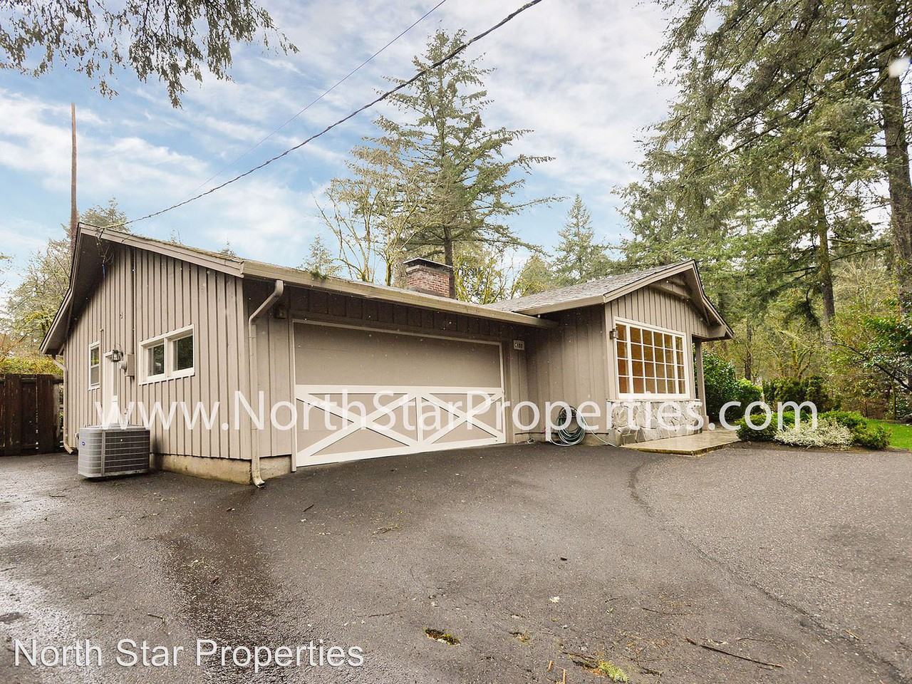 1132 Troon Rd - Photo 2 of 34