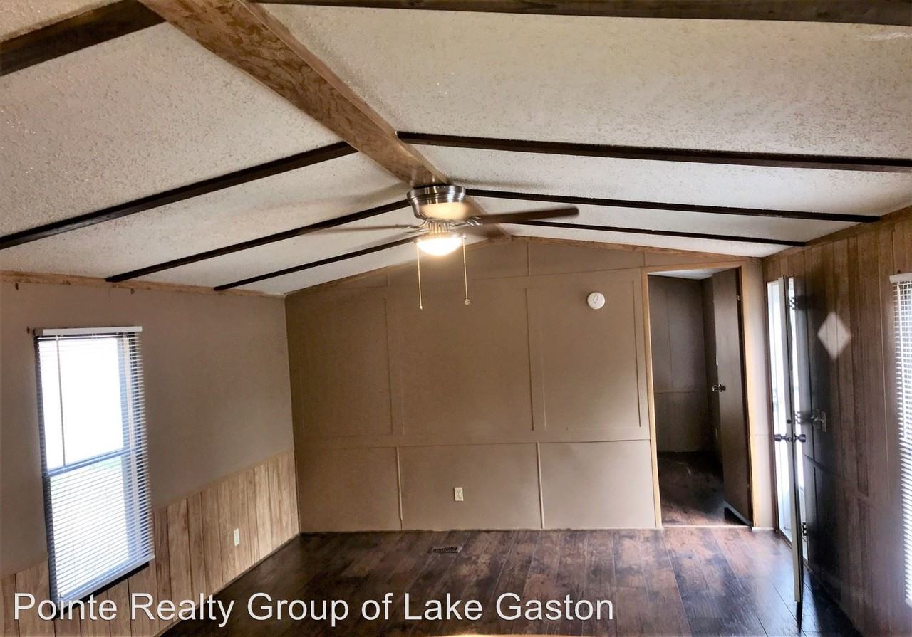 409 Beechwood Dr - Photo 2 of 11