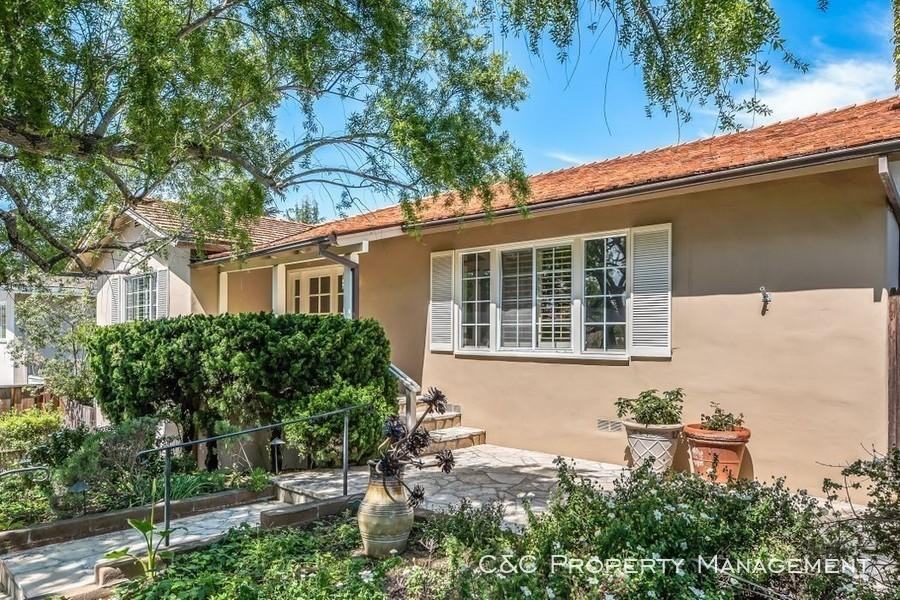 3017 Lasuen Dr - Photo 2 of 29