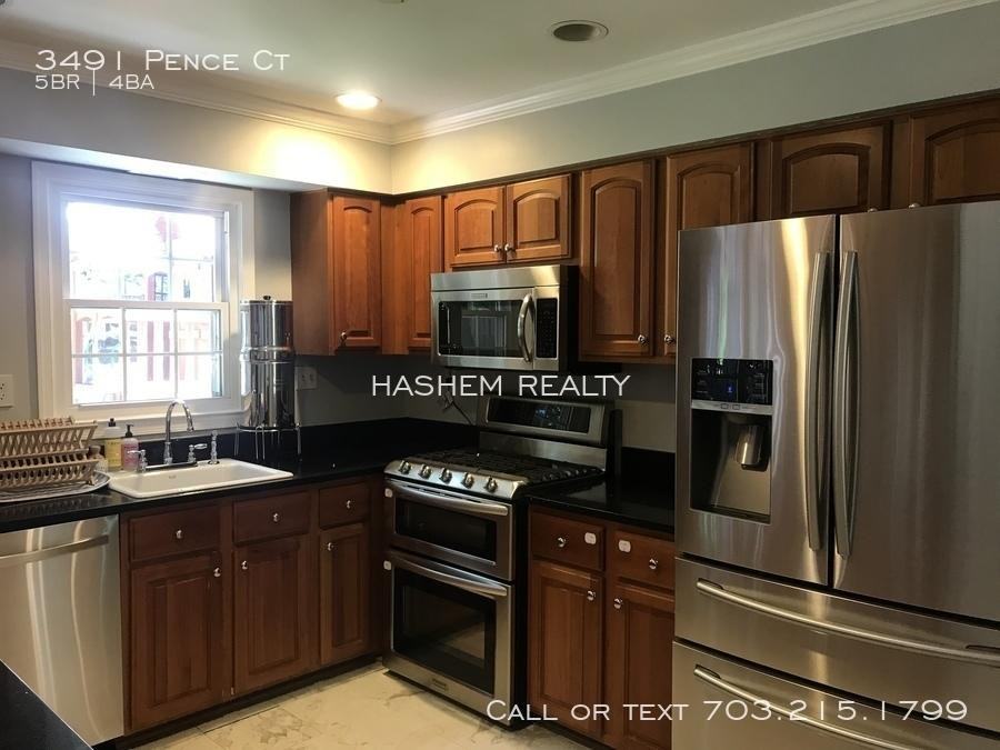 3491 Pence Ct - Photo 3 of 27
