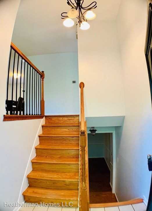 29 Greenridge Dr - Photo 3 of 42