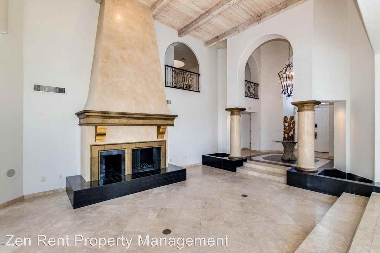 10401 N 100th St - Photo 3 of 31