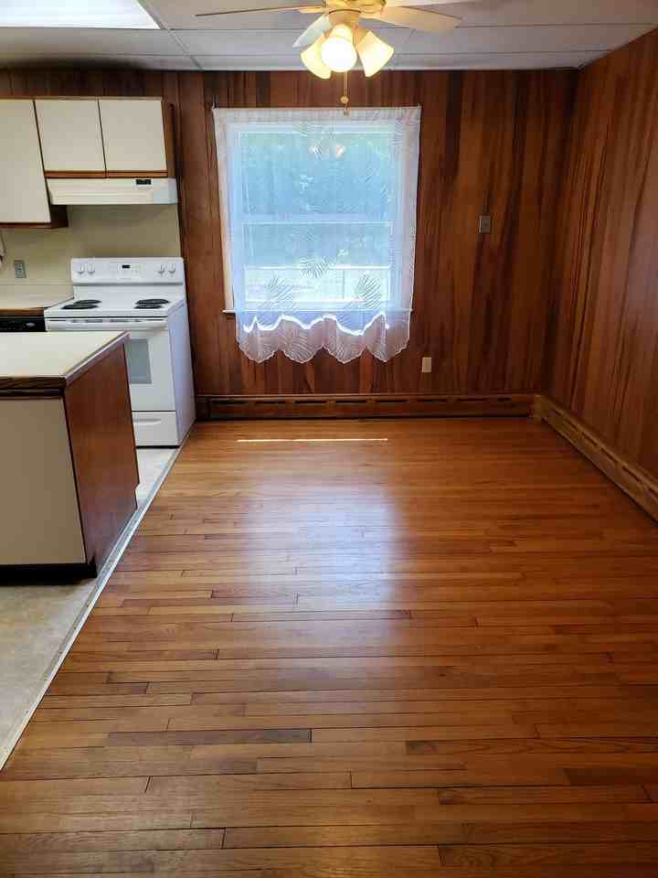 31595 Zion Rd - Photo 3 of 20