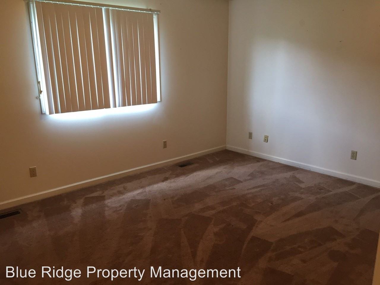 661 N Holston River Dr #1 - Photo 2 of 16