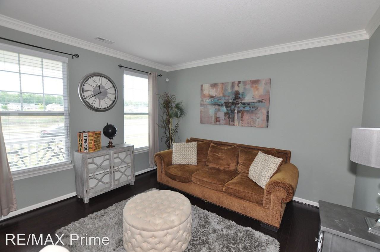 2149 Bellflower Way - Photo 2 of 25