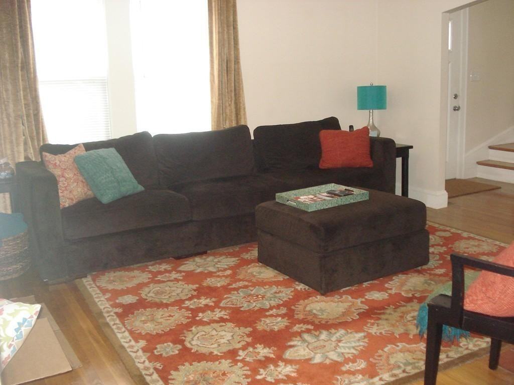 102 Wildwood St - Photo 3 of 20