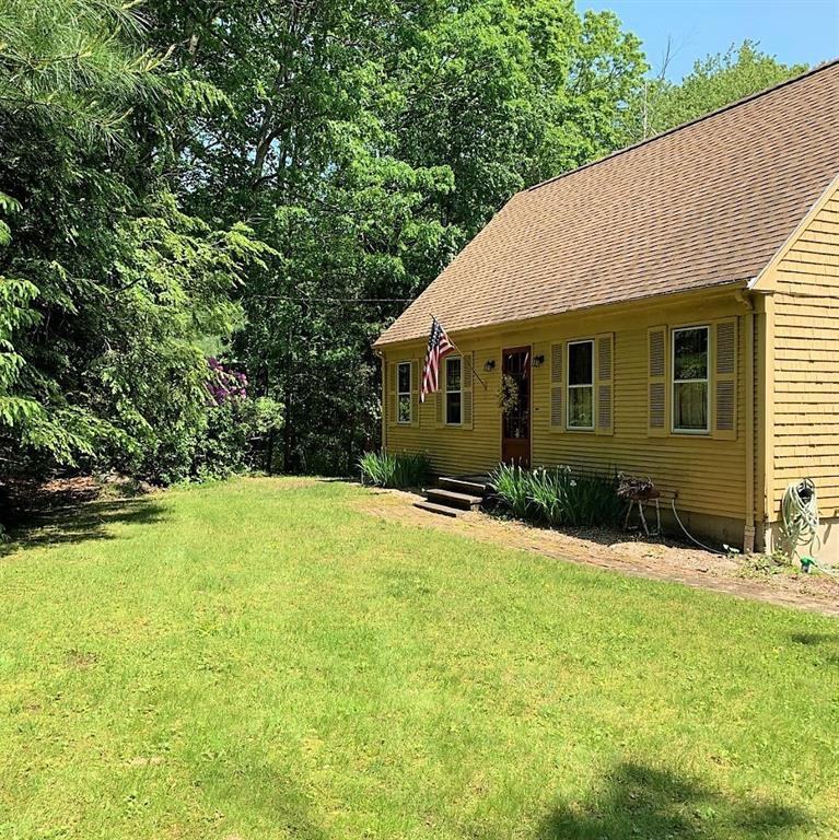 342 Trimtown Rd - Photo 2 of 14