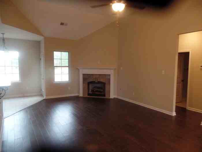 4904 Richard Pl Cove - Photo 2 of 7
