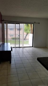 7110 Nw 179th St 210 Hialeah Fl 33015 1 Bedroom Condo For