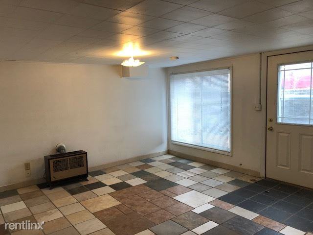 317 Myrtle Ave - Photo 2 of 6