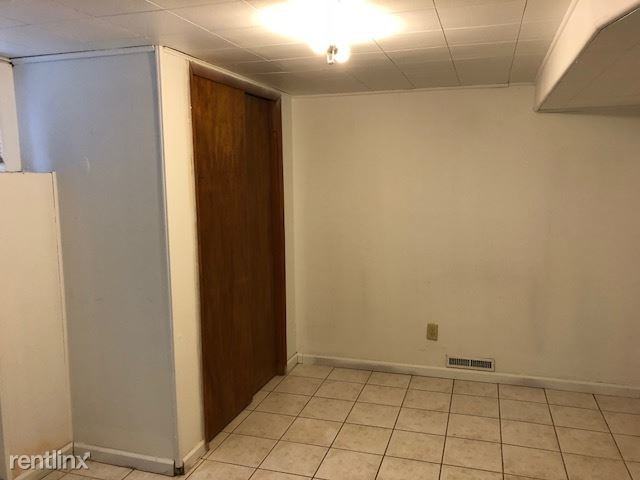 317 Myrtle Ave - Photo 3 of 6