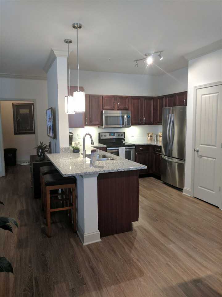 2005 Lake Baldwin Ln - Photo 2 of 6