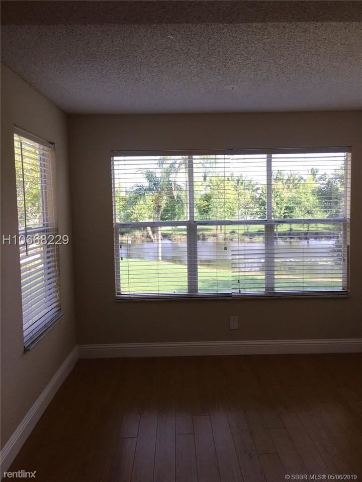 12870 Vista Isles Dr - Photo 2 of 14