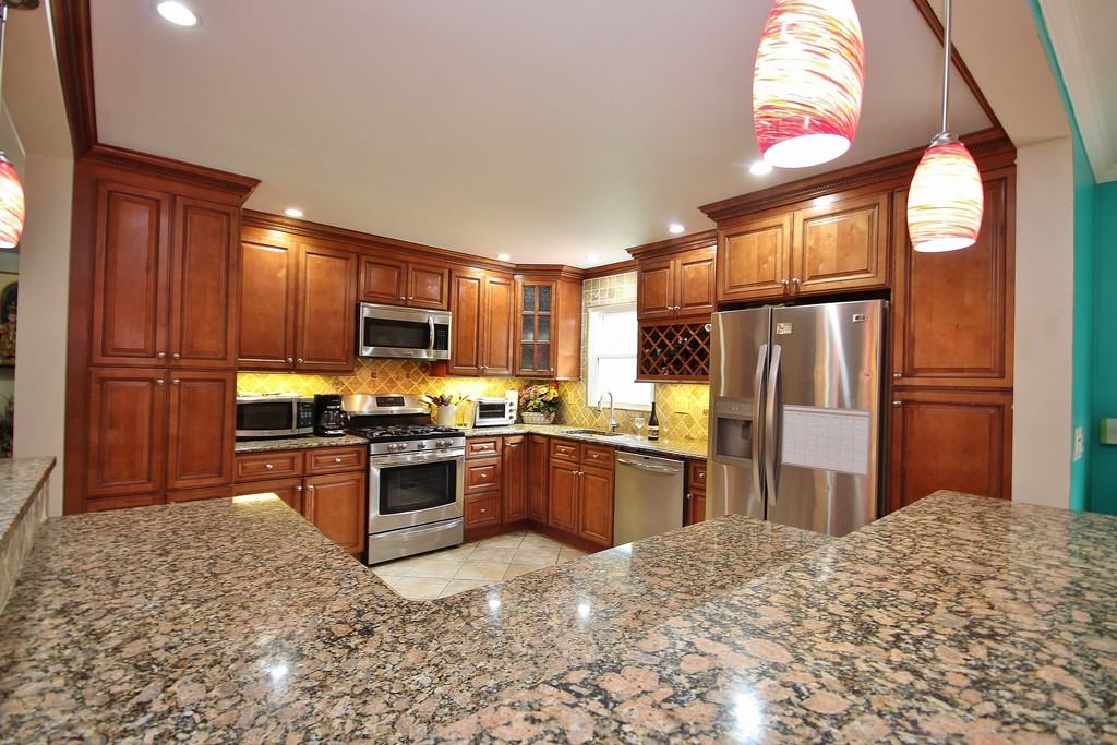 17 Valley Dr - Photo 3 of 17