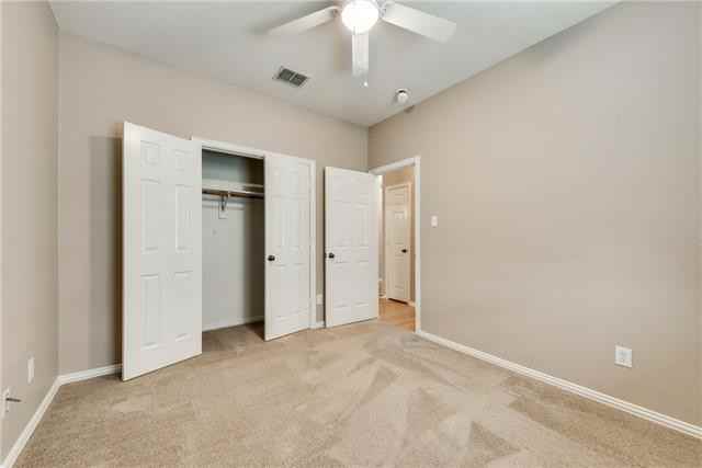 14601 Eaglemont Dr - Photo 3 of 20