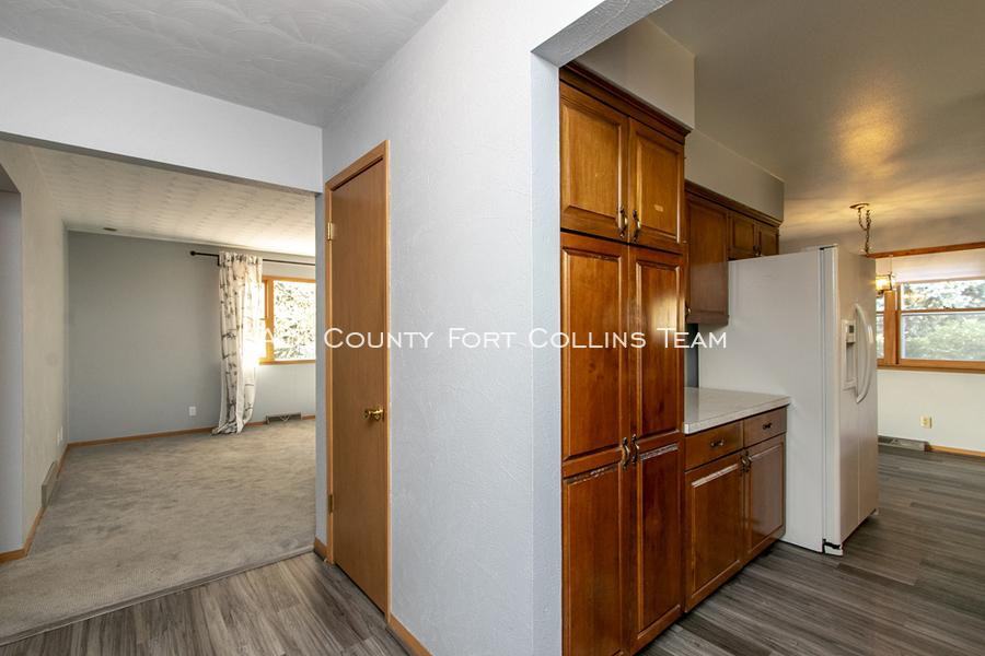 5908 Becker Ln - Photo 3 of 21