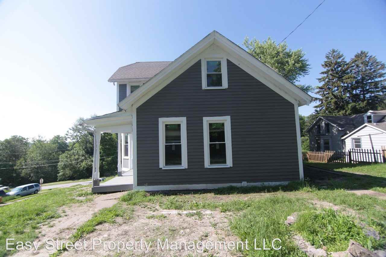 1830 E 11th St - Photo 2 of 23