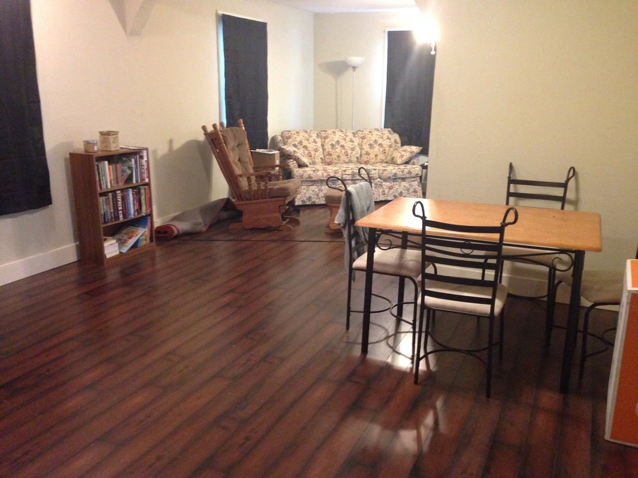 203 N Baehr St - Photo 3 of 12