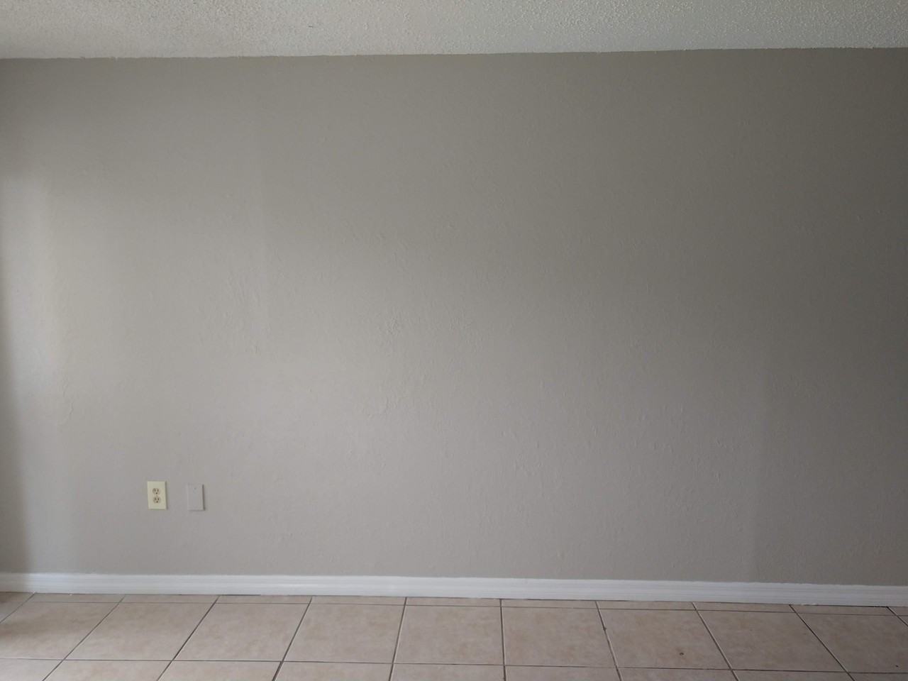 5832 Pine St - Photo 3 of 14