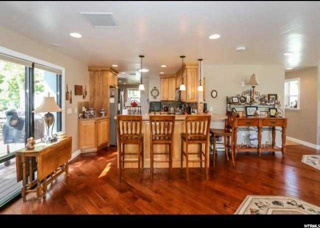 1201 Pioneer Rd - Photo 2 of 22