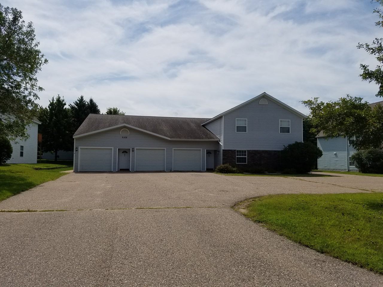 1409 River View Avenue #B - Photo 2 of 22