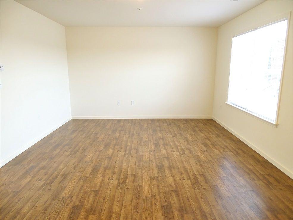 149 Cedarwood Dr - Photo 3 of 18