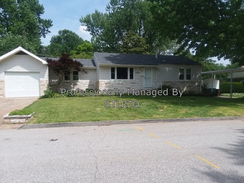 3320 Delta Dr - Photo 2 of 40