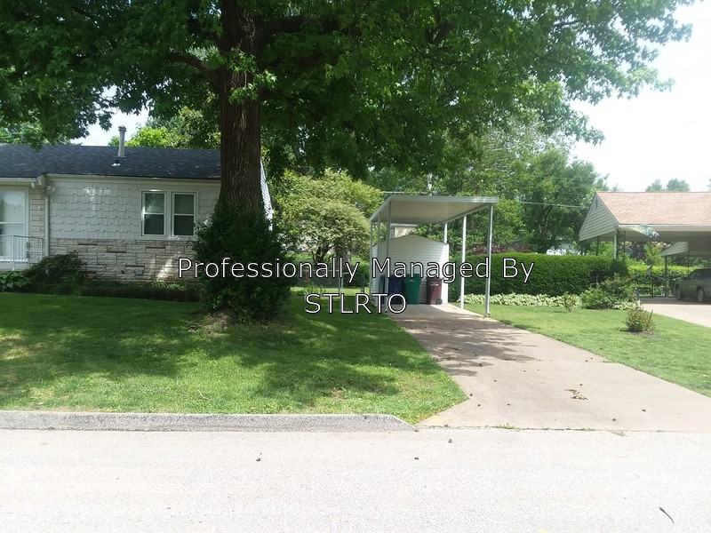 3320 Delta Dr - Photo 3 of 40