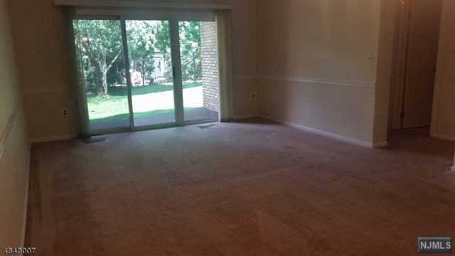 900 Valley Rd #D7 - Photo 3 of 18