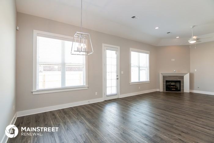 8682 Feather Hill - Photo 3 of 15